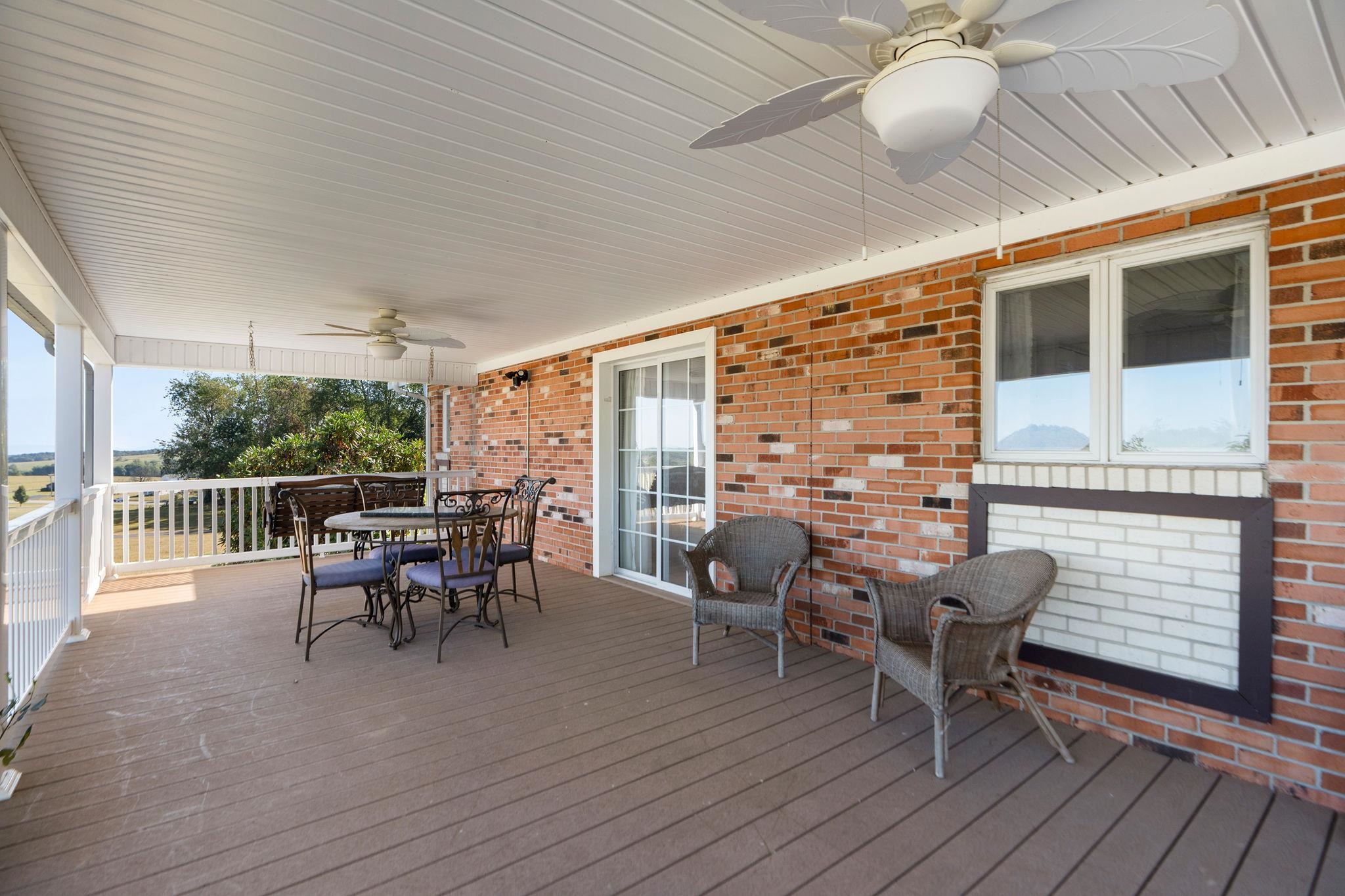 5323 LEE JACKSON HWY