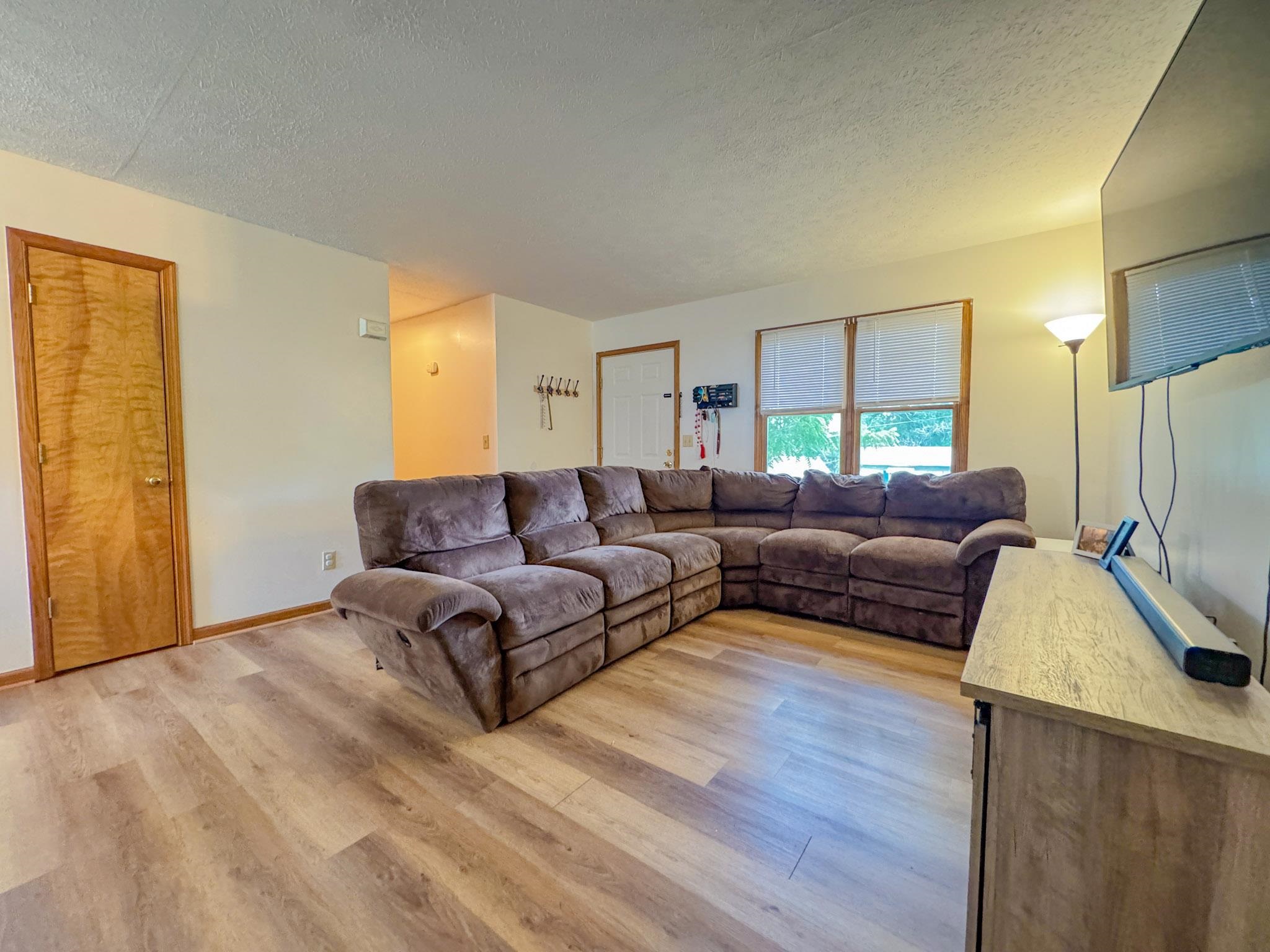 319 WESTWOOD BLVD
