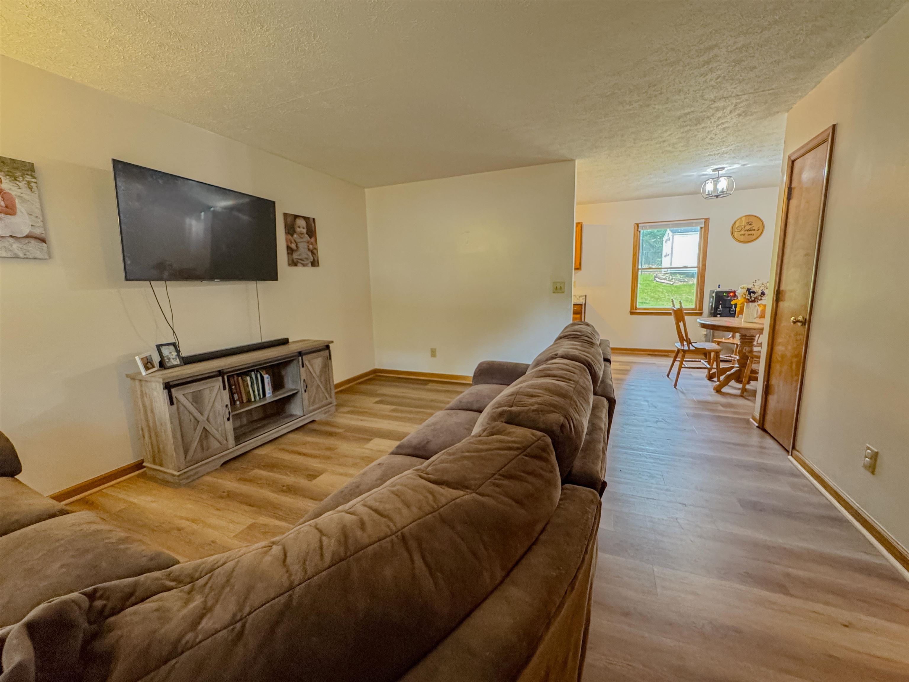 319 WESTWOOD BLVD