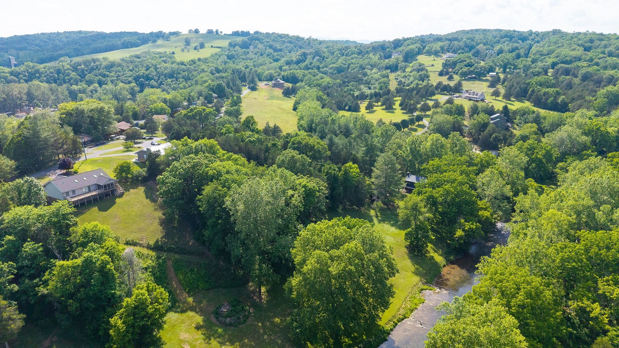 126 RIVER RIDGE RD