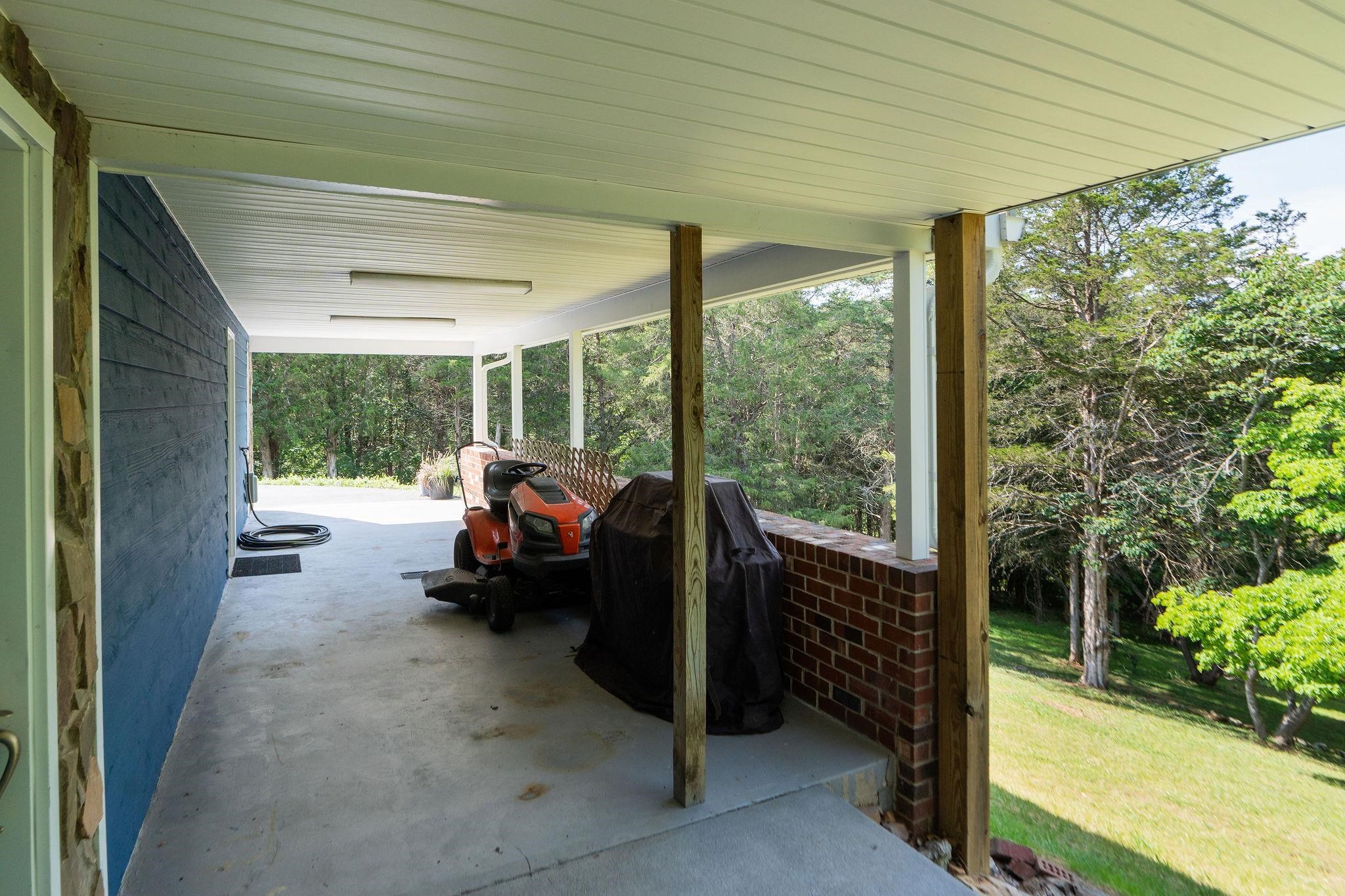 126 RIVER RIDGE RD