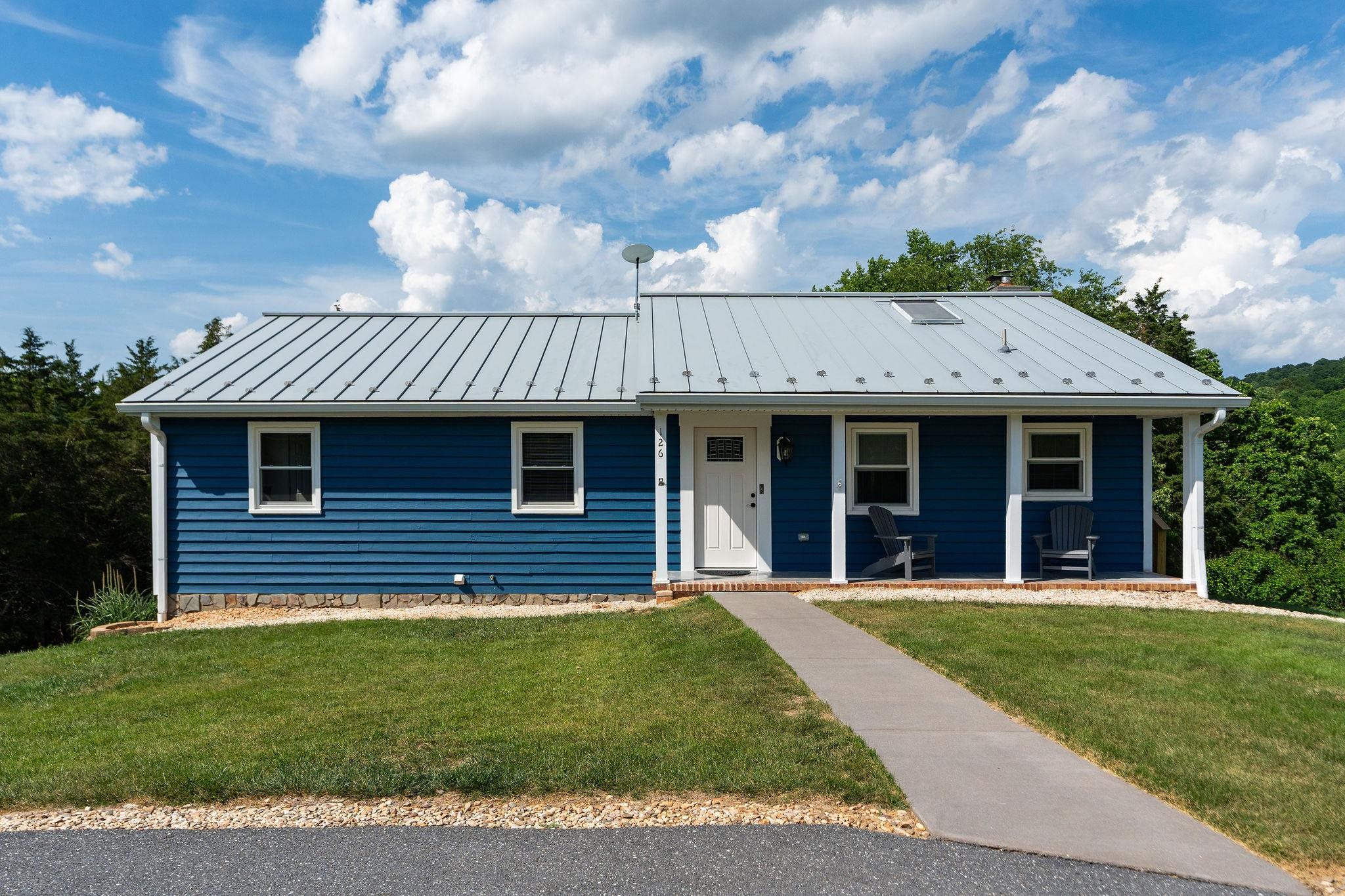 126 RIVER RIDGE RD