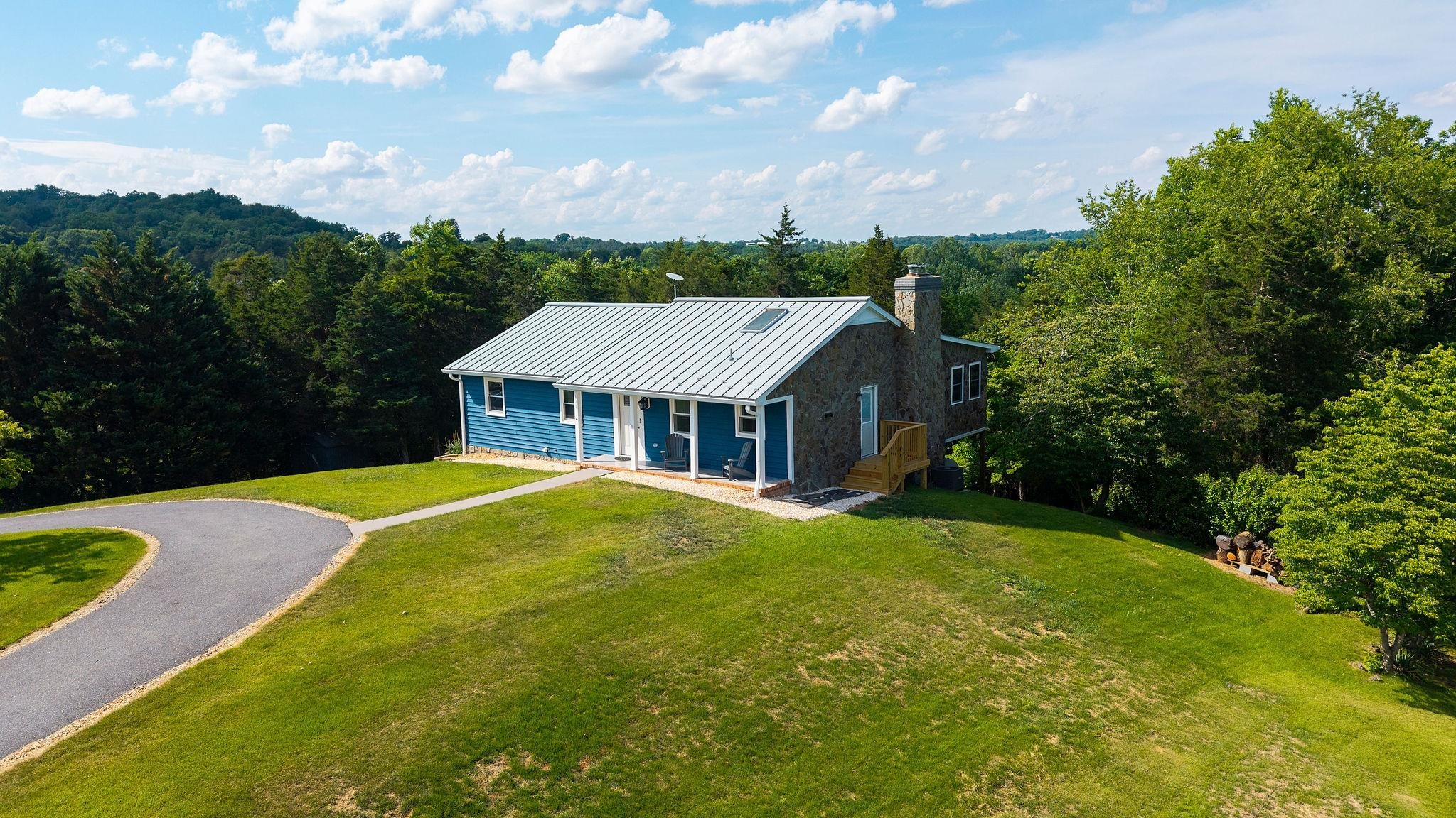 126 RIVER RIDGE RD