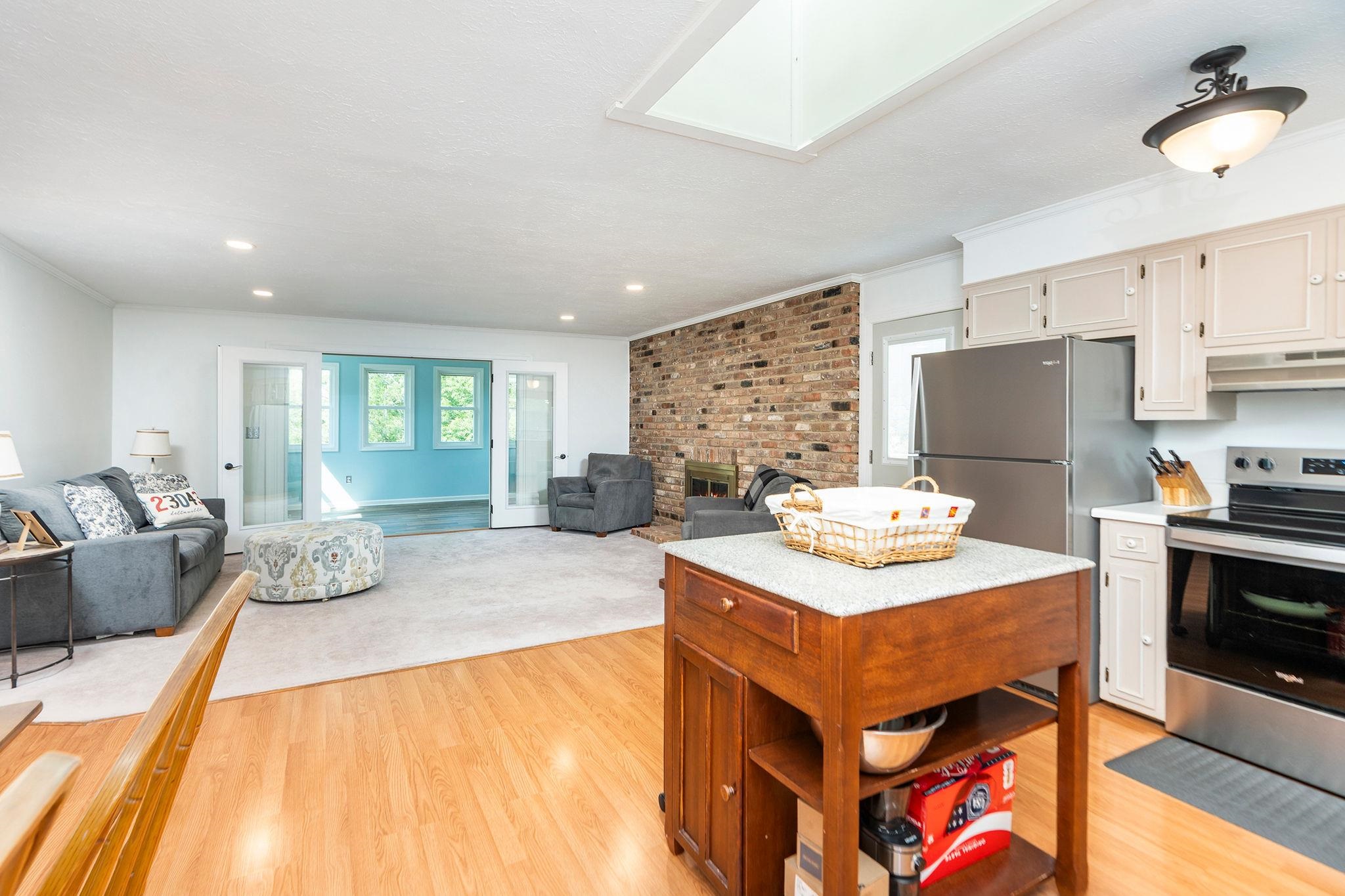 126 RIVER RIDGE RD