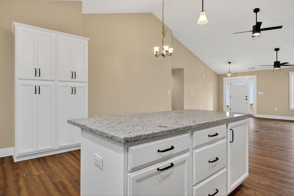 227 LINDBURGH DR
