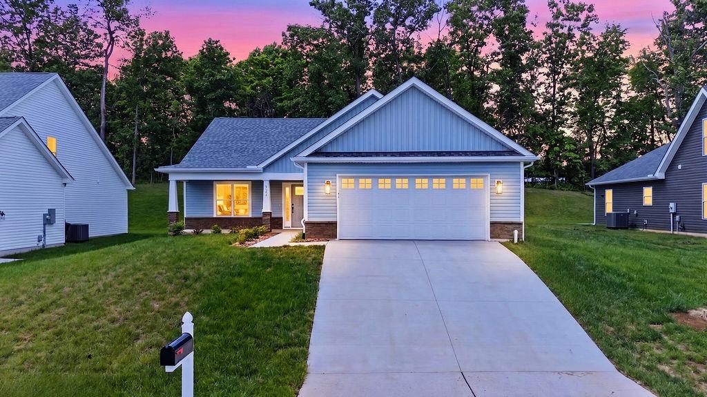 227 LINDBURGH DR