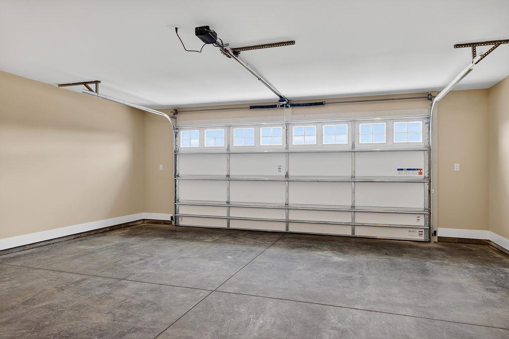 227 LINDBURGH DR