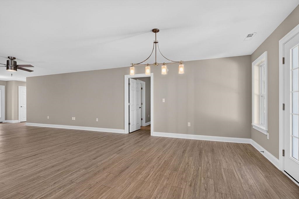 241 LINDBURGH DR