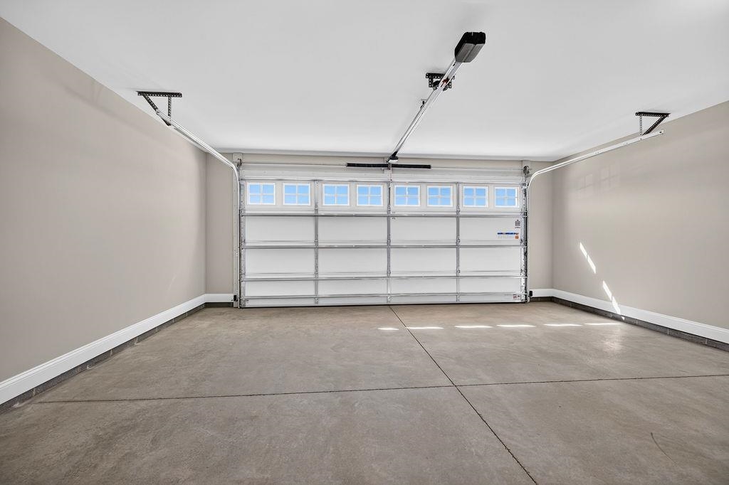 241 LINDBURGH DR
