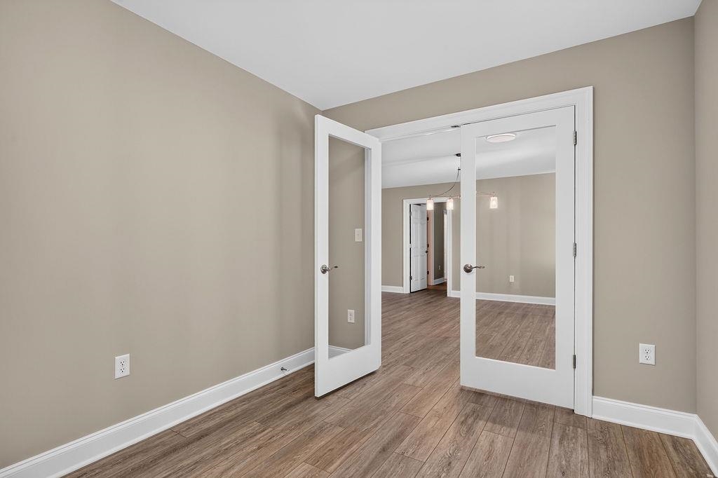 241 LINDBURGH DR