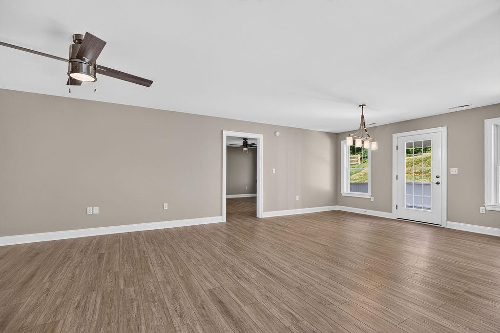 241 LINDBURGH DR