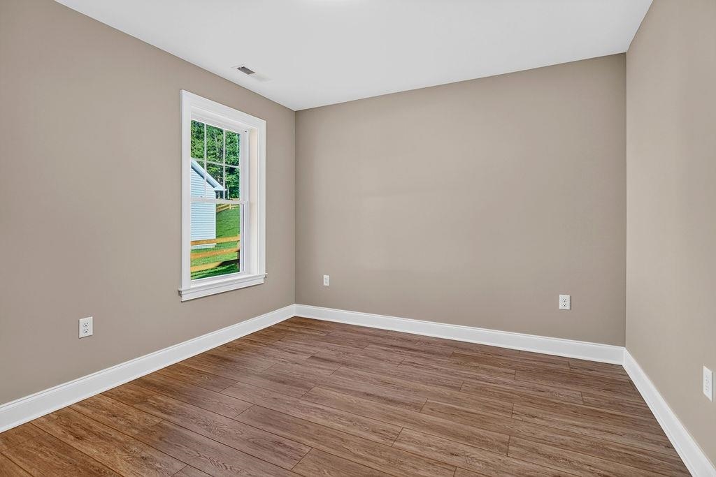 241 LINDBURGH DR