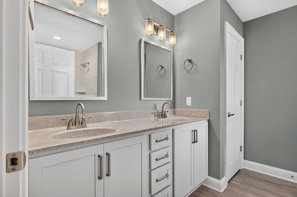 241 LINDBURGH DR