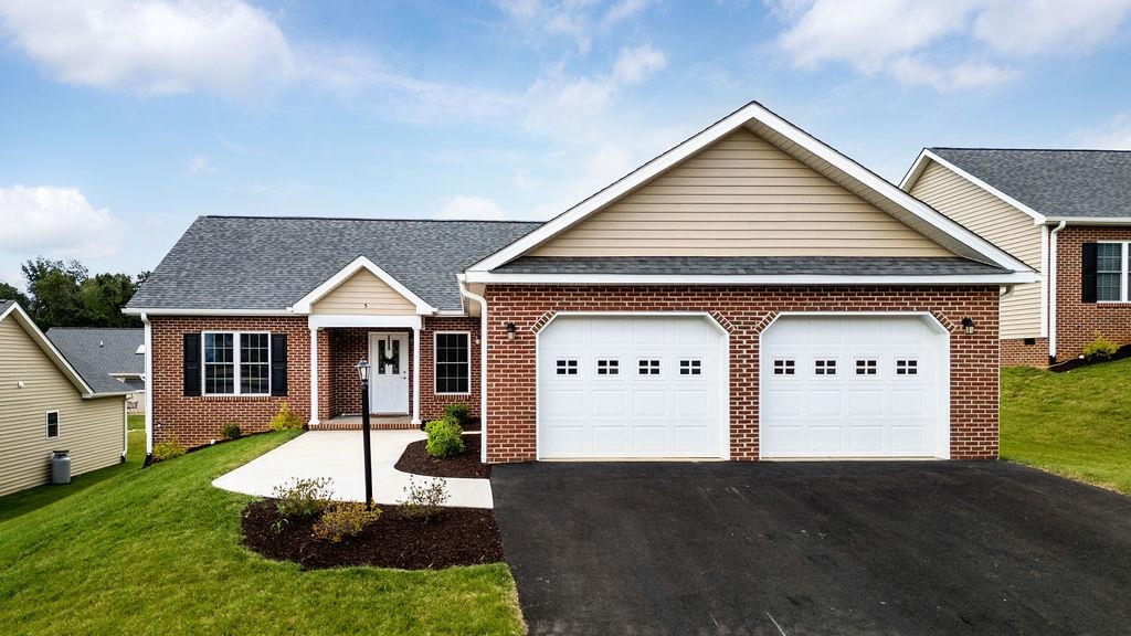 5 RIVER OAK DR
