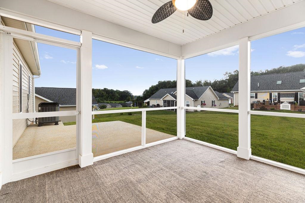 5 RIVER OAK DR