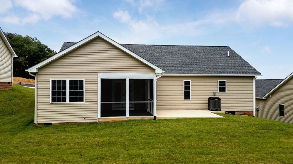 5 RIVER OAK DR