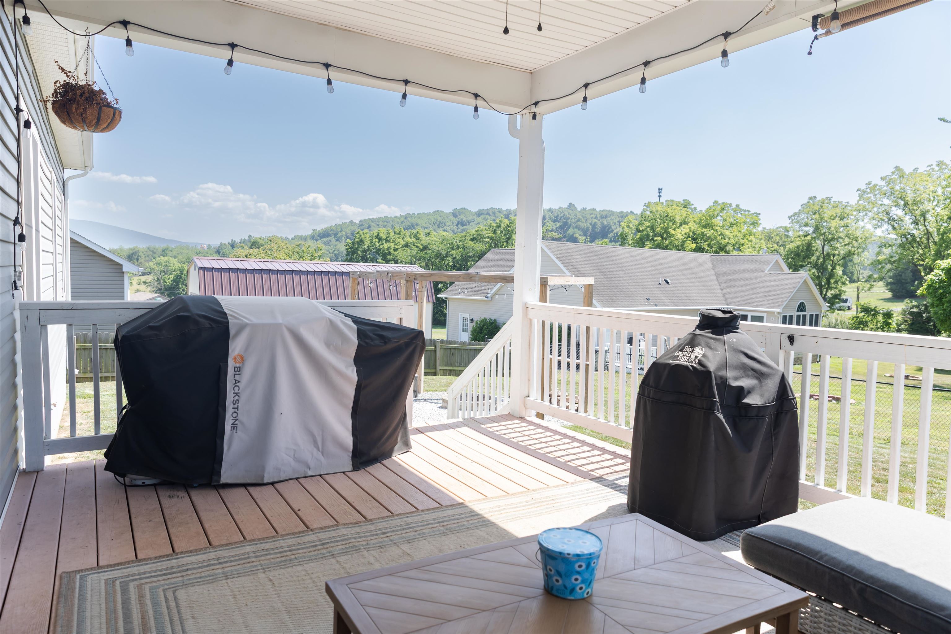 36 HULL HILLS LN