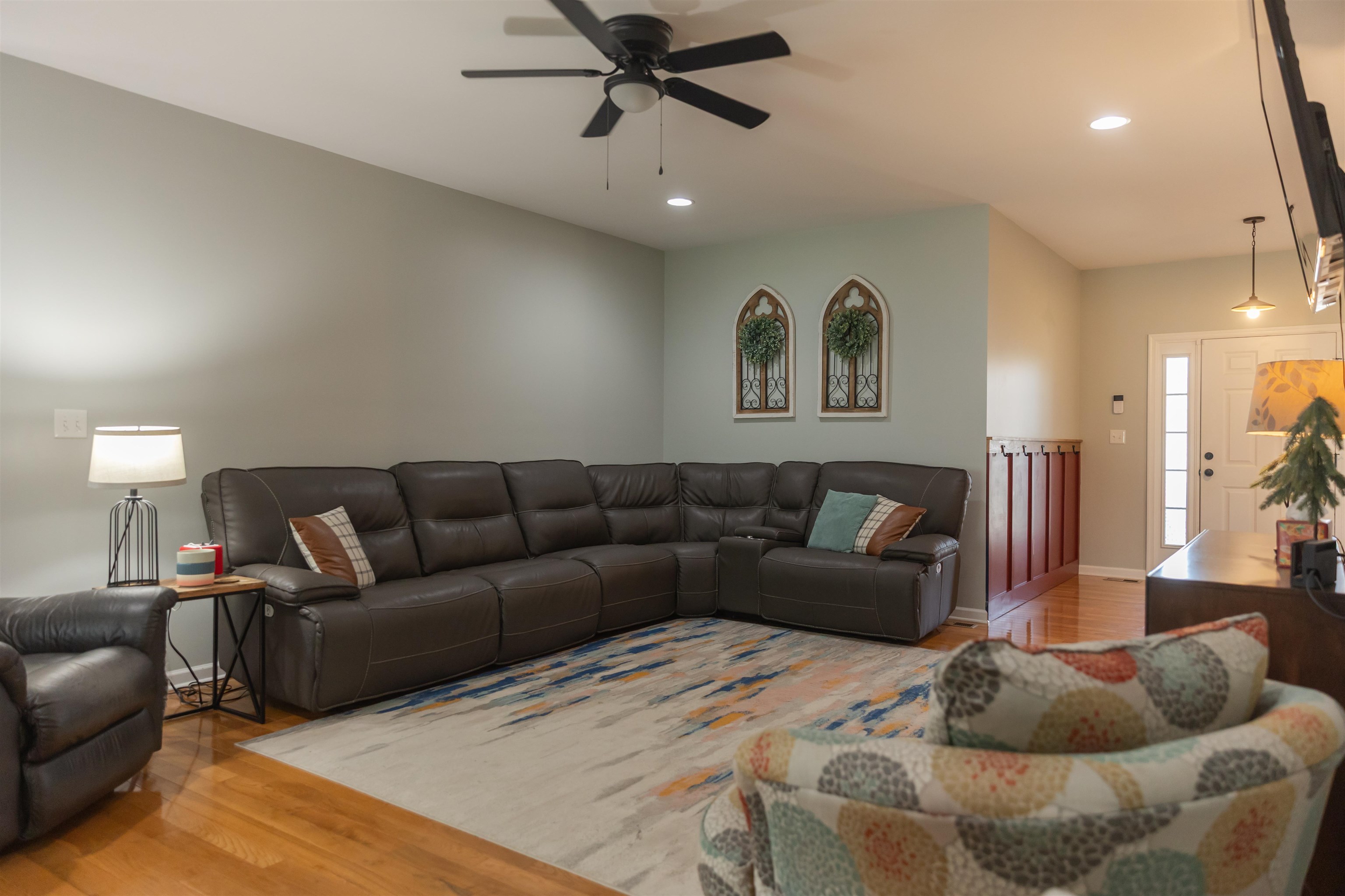 36 HULL HILLS LN