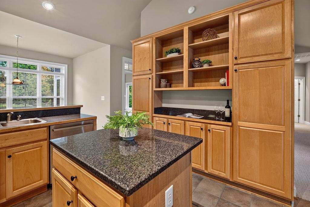 1317 STONEGATE CT
