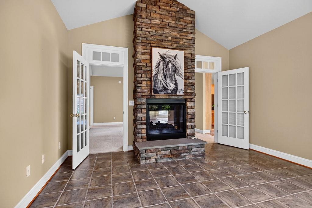 1317 STONEGATE CT