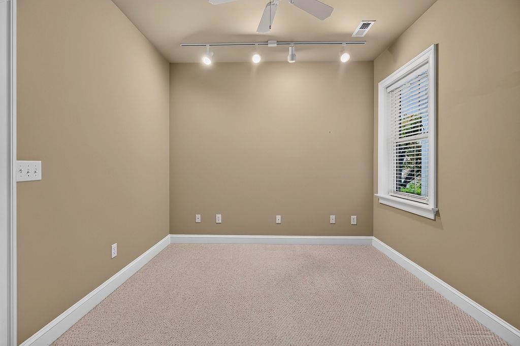 1317 STONEGATE CT