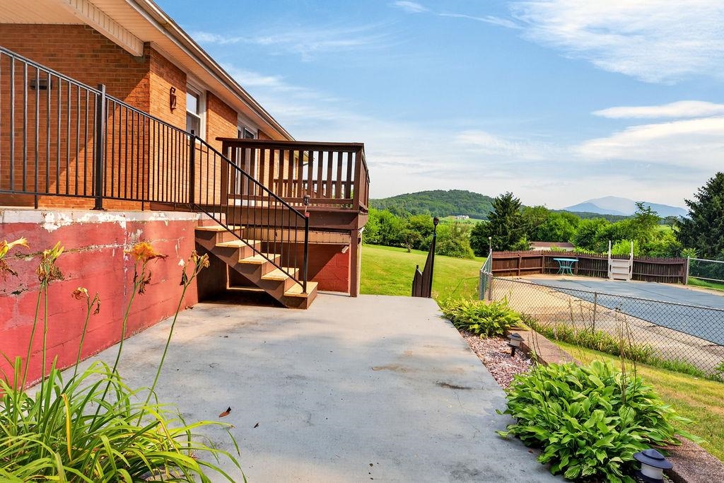 9471 PORT REPUBLIC RD