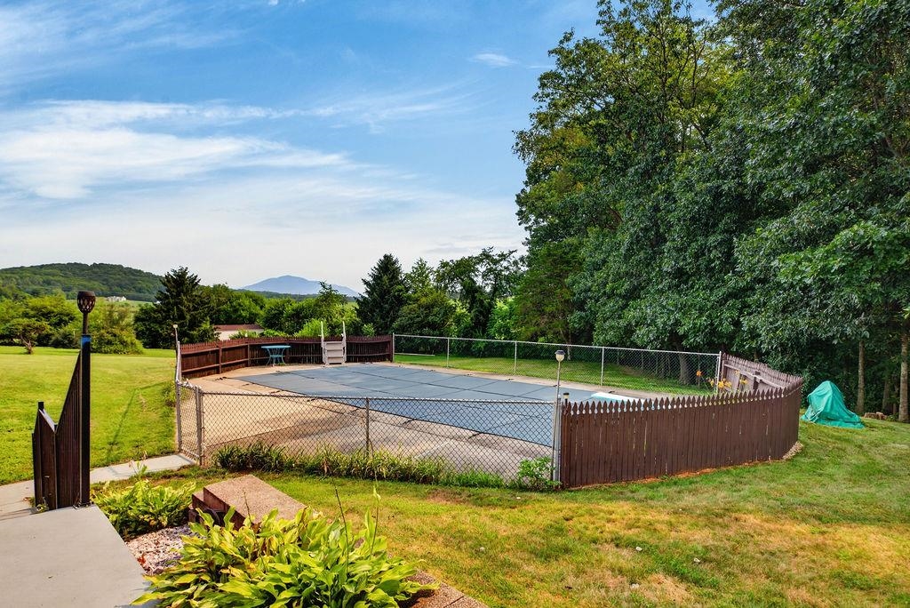 9471 PORT REPUBLIC RD