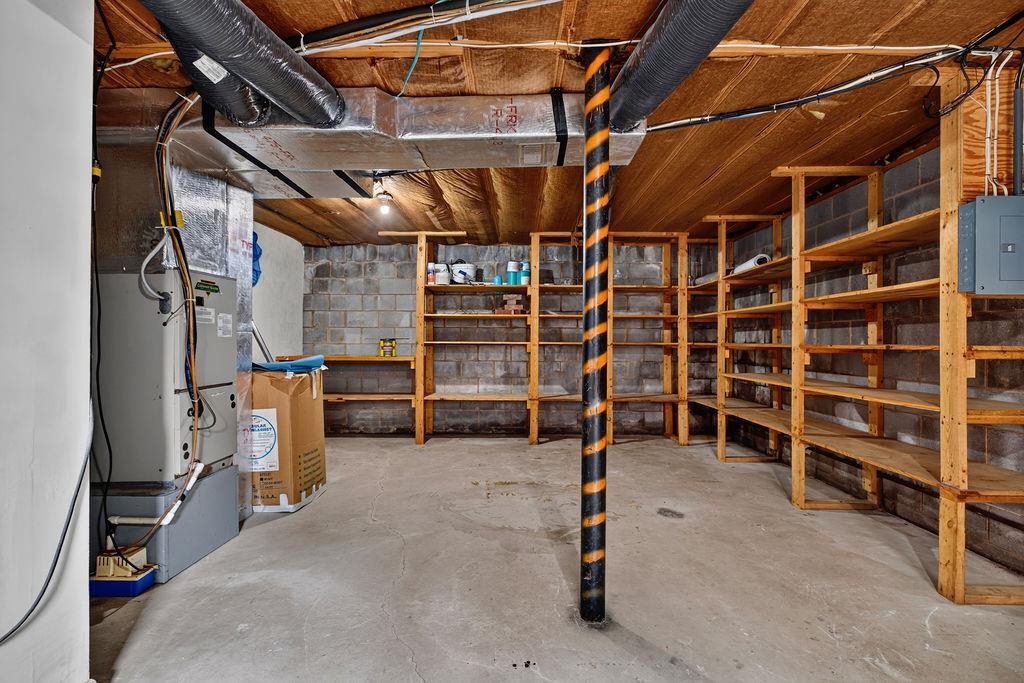 9471 PORT REPUBLIC RD