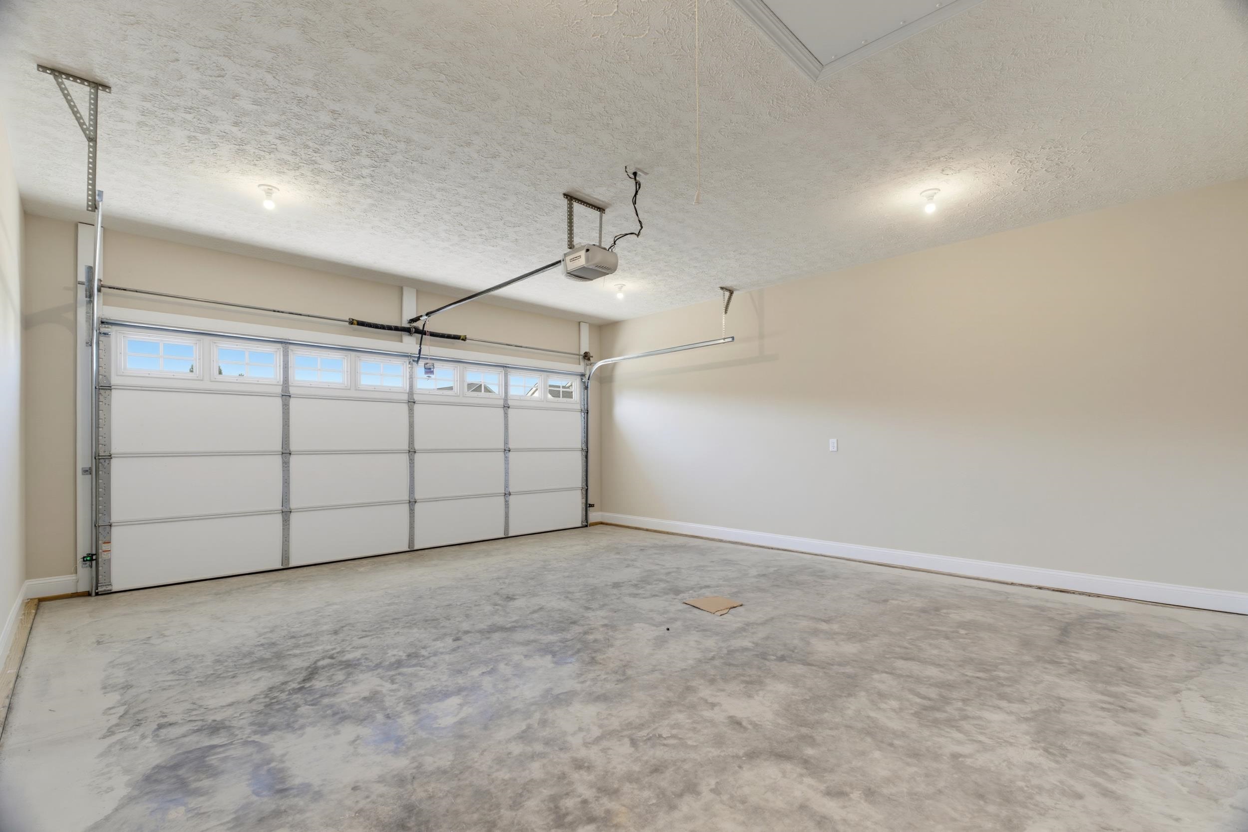 78 FOSSIL DR