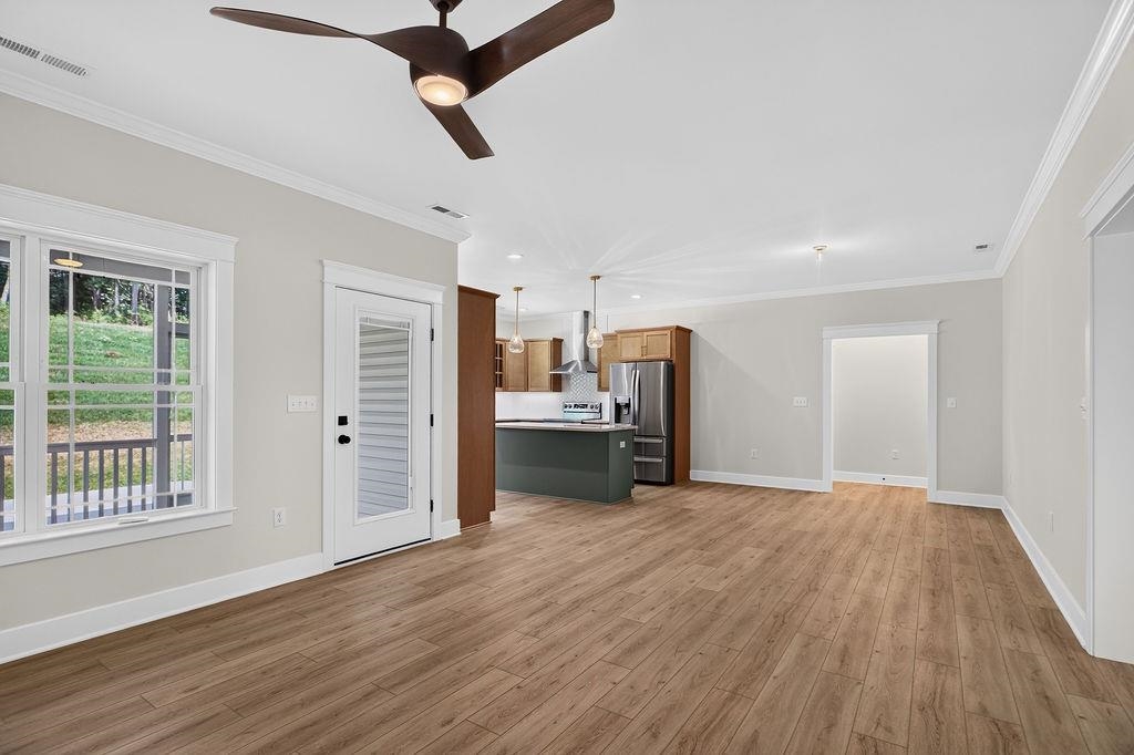 235 LINDBURGH DR