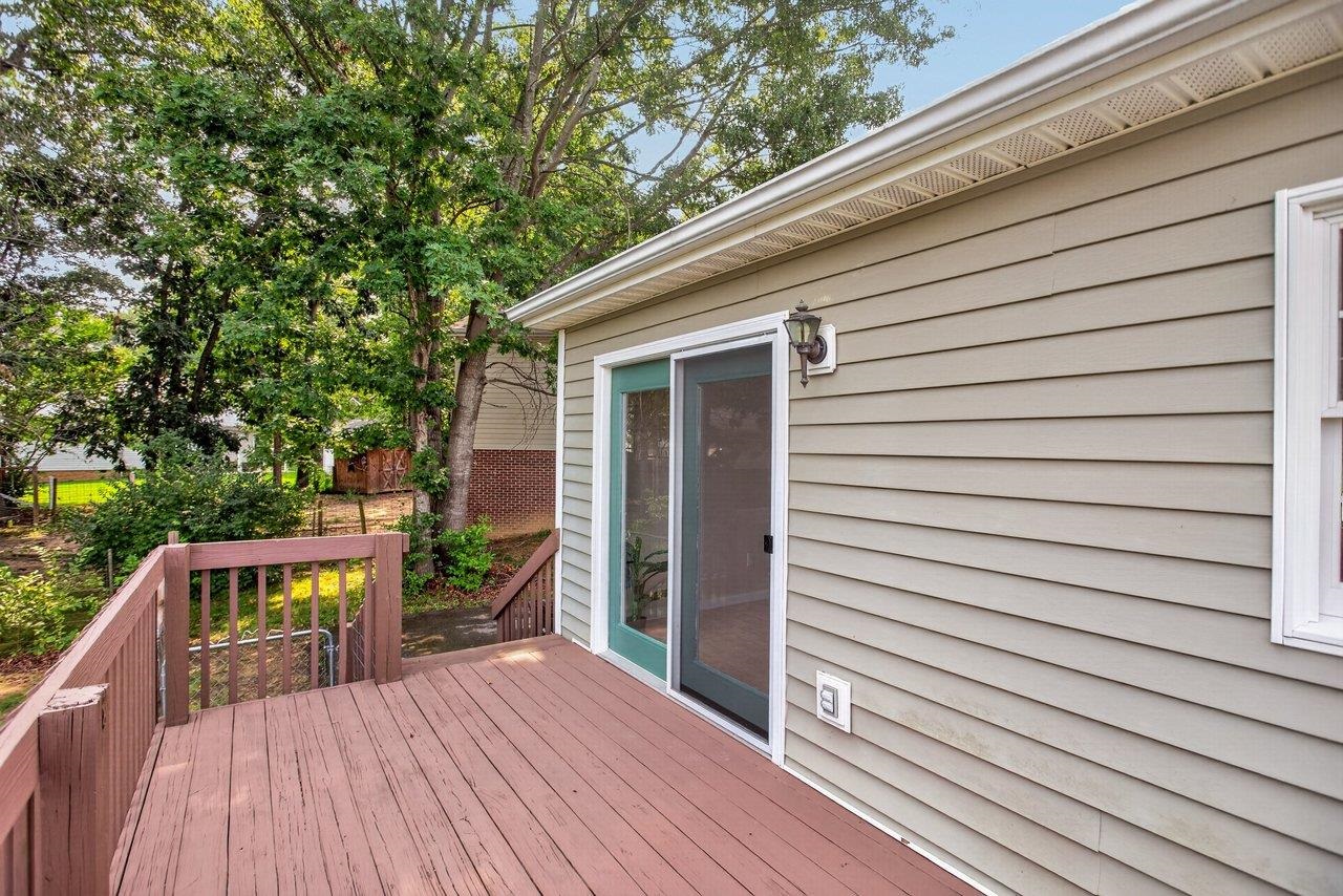 14 KINGSTON CT