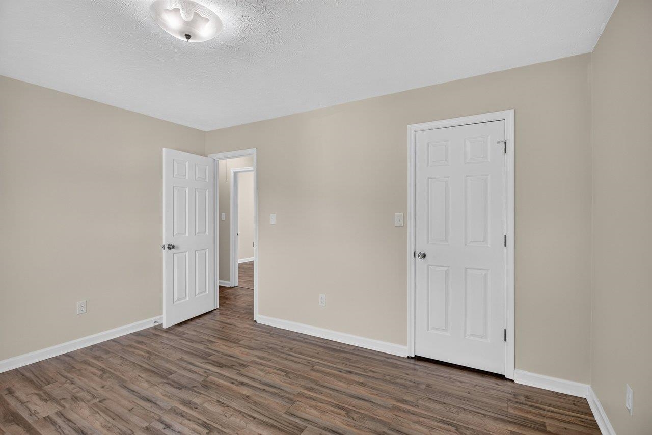 14 KINGSTON CT