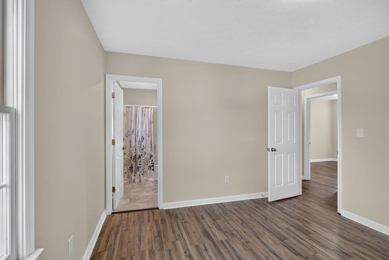 14 KINGSTON CT