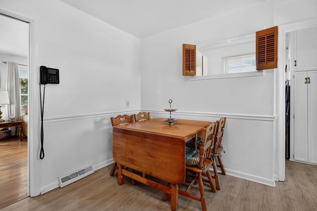 131 EDWARD AVE