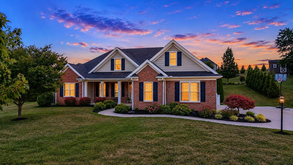204 JOCELYN LN