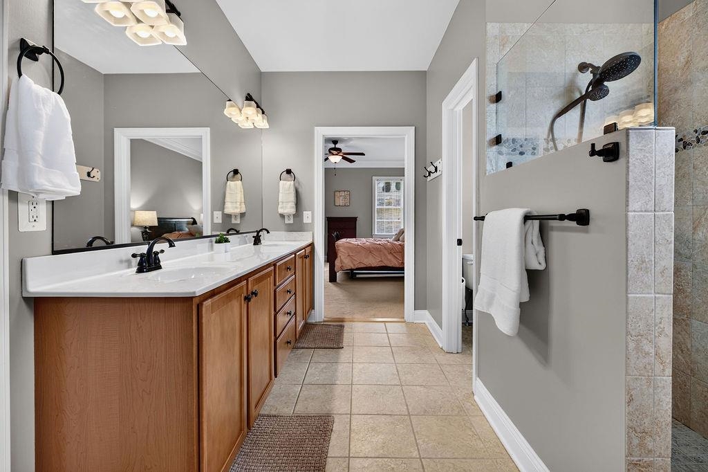 204 JOCELYN LN
