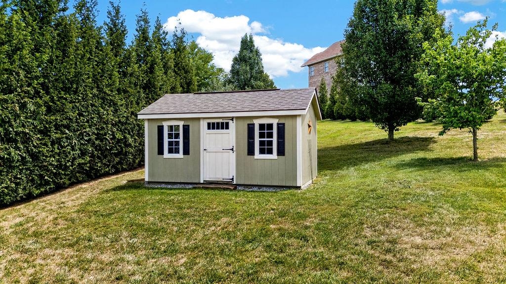 204 JOCELYN LN