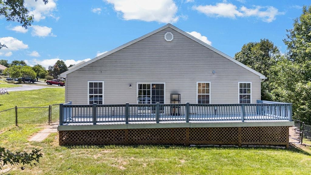 96 SOMERSET DR