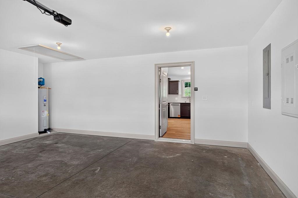 206 LANGLEY DR