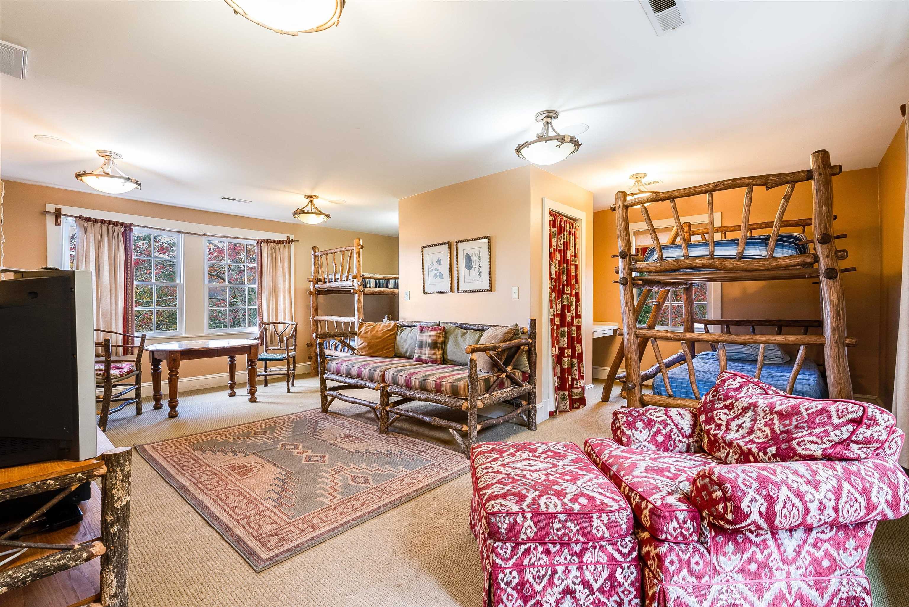 1068 SHEEP MEADOW RD