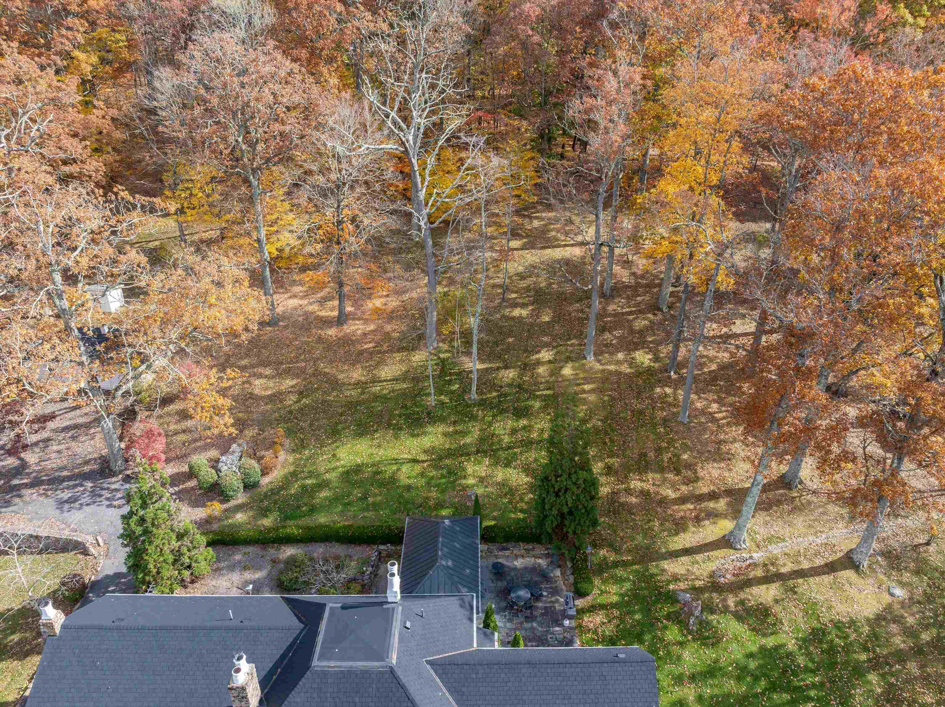 1068 SHEEP MEADOW RD