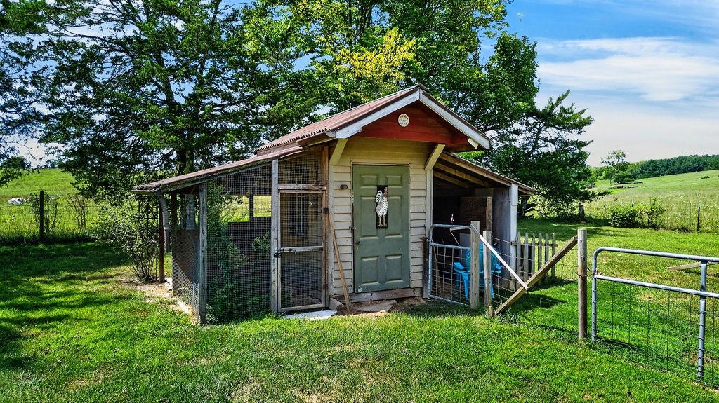 1446 ROCKFISH RD