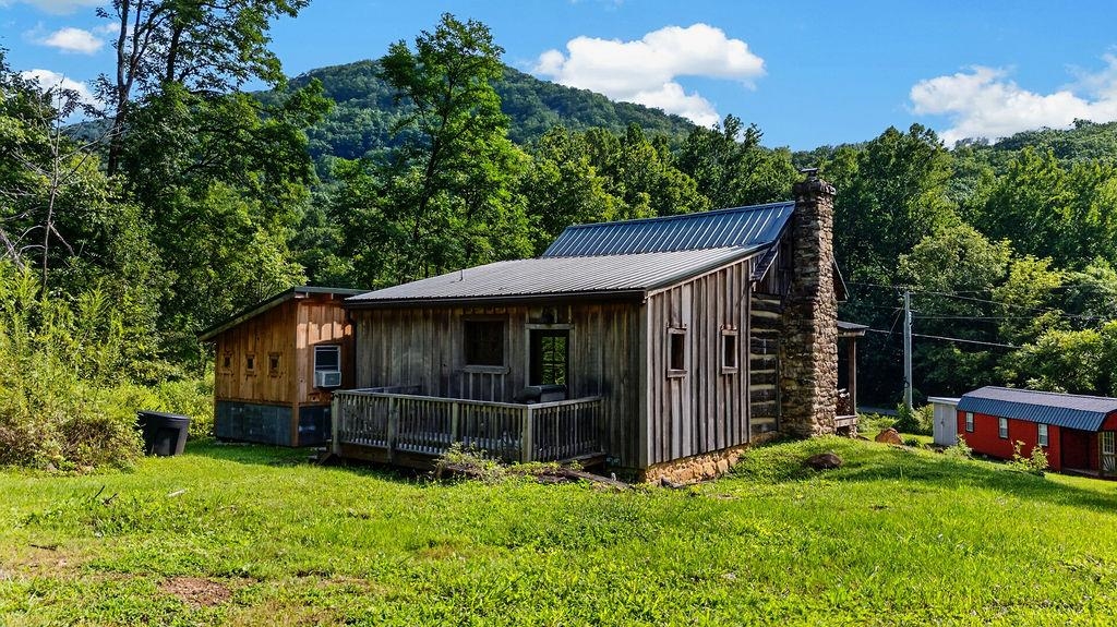 47 ROOSTER RIDGE RD