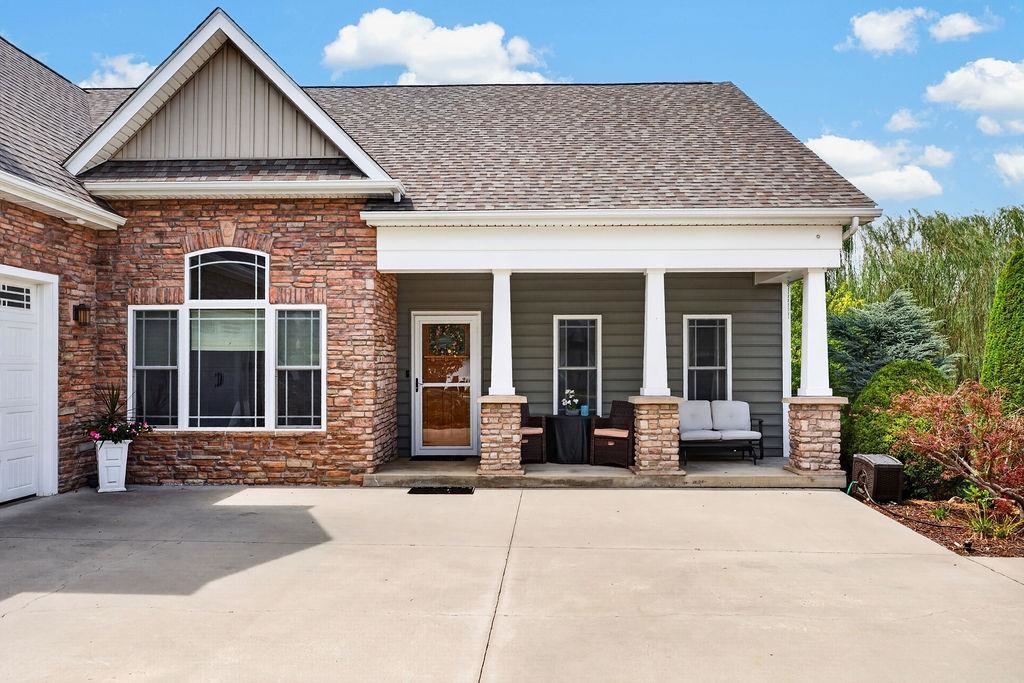 19 ASHLAR CT