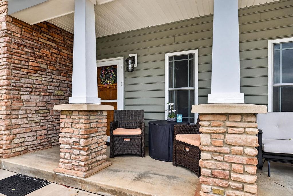19 ASHLAR CT