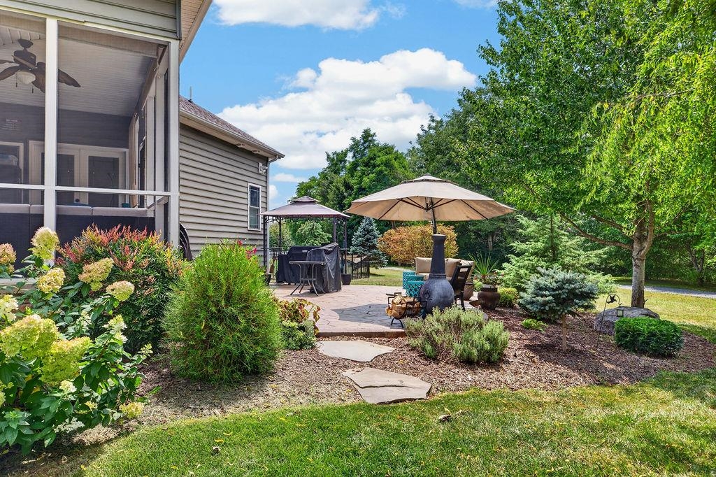 19 ASHLAR CT