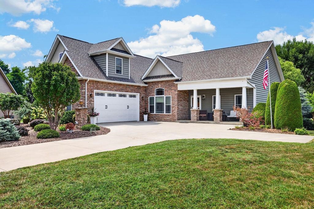 19 ASHLAR CT