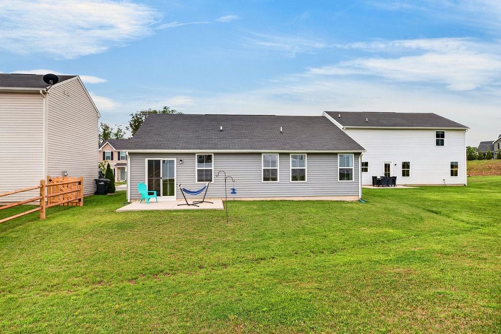105 WHITE BIRCH RD