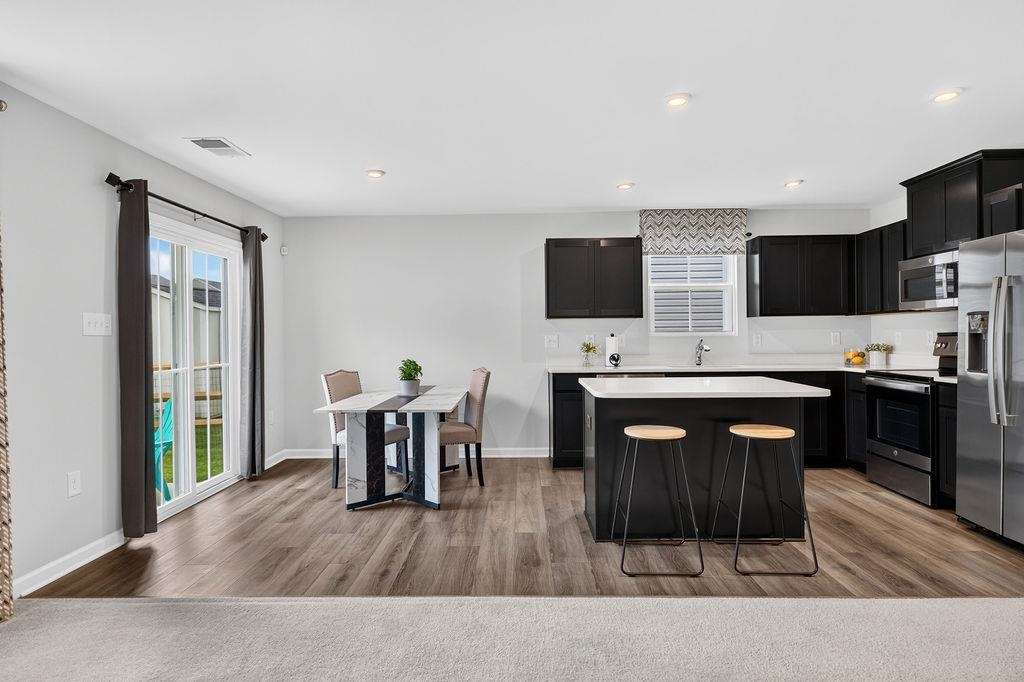 105 WHITE BIRCH RD