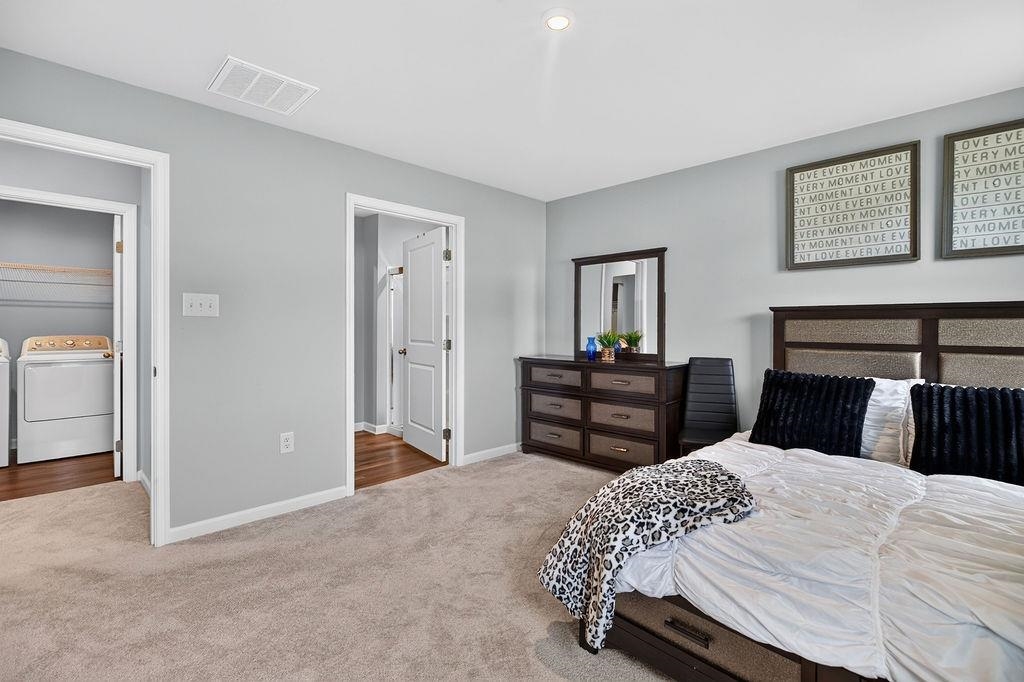 105 WHITE BIRCH RD